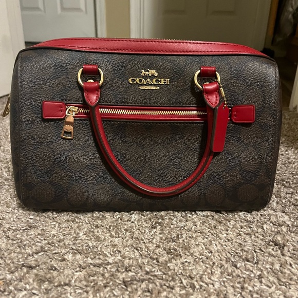 NWOT COACH RED ROWAN WITH STRAP in perfect condition with strap - Picture 7 of 10